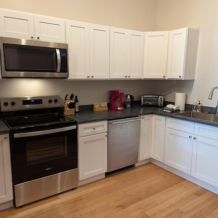 Refresh 3Br Apt New Kitchen! Downtown Дарем Екстер'єр фото