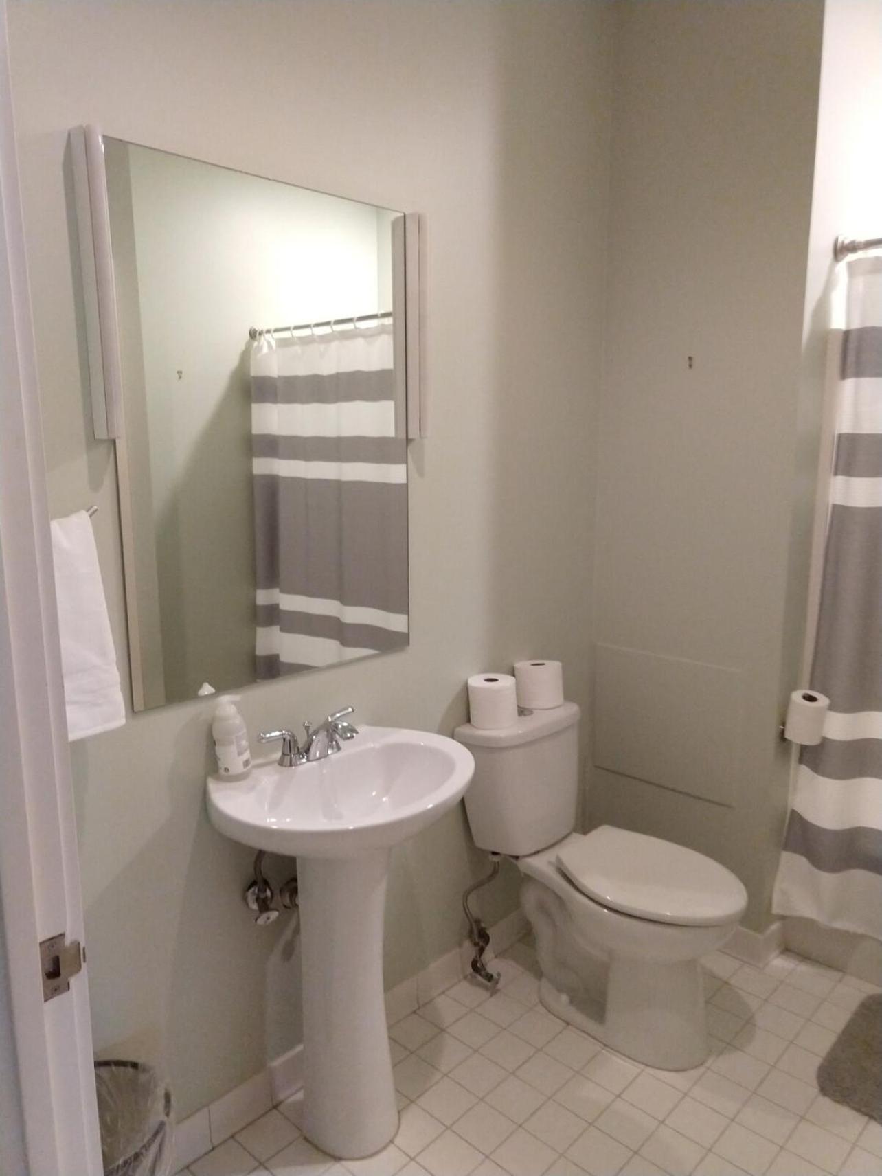 Refresh 3Br Apt New Kitchen! Downtown Дарем Екстер'єр фото